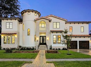 8301 Maple Ct, Bellaire, TX 77401