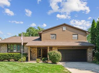 2125 21st St, Rock Island, IL