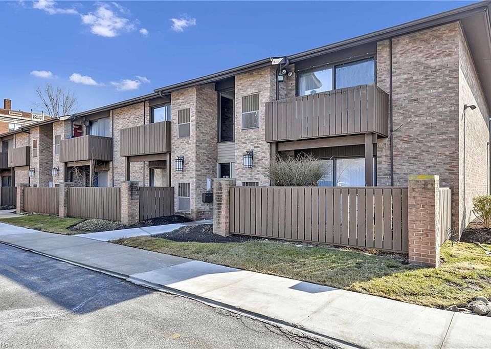 1st image of 11045 Lake Ave APT 20
