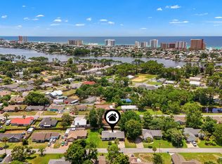 146 Pelican Way, Panama City Beach, FL 32408