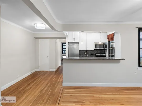 98 Park Terrace East 4E image 3 of 8