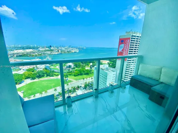 253 NE 2nd St, Miami, FL