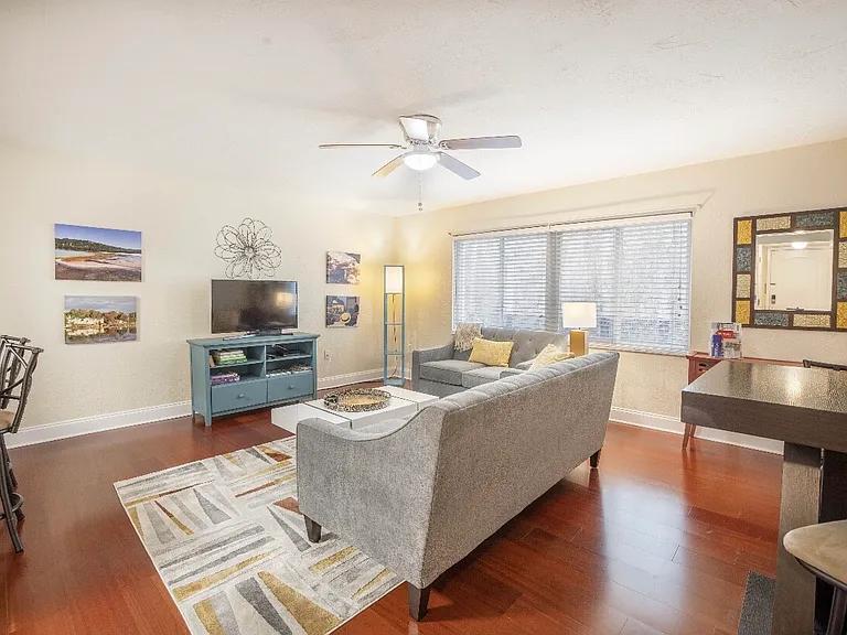 210 Dali Blvd S #303 — Photo 19