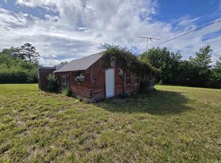 394 Otis Rd, Clinton, AR 72031
