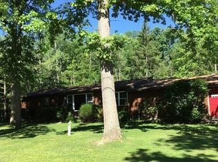 4616 N Lake Rd, West Farmington, OH 44491