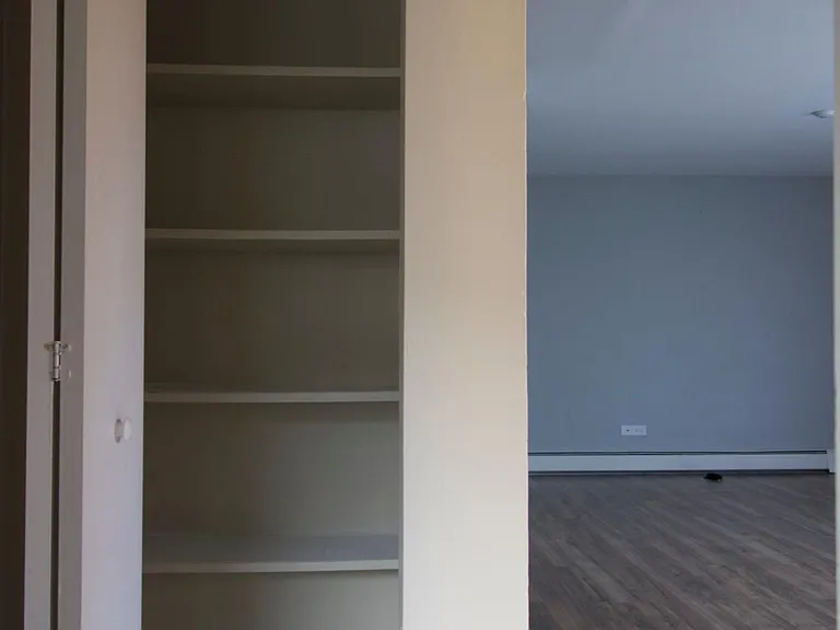 10530 Parkside Ave — Photo 5