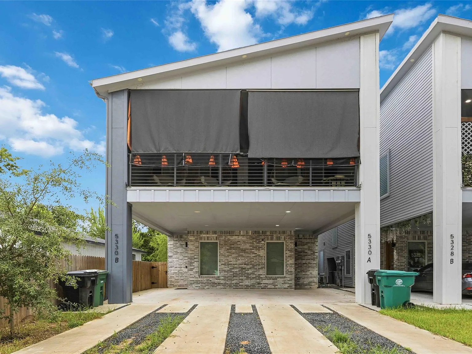 2 bed, 2.5 bath, 1169 sqft, $2,150 — Photo 1