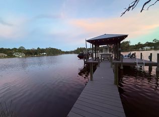 103 Bayou Forest Dr W, Freeport, FL 32439
