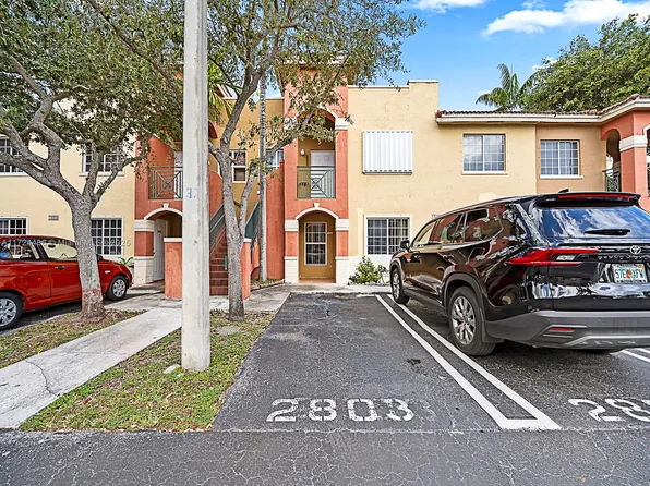 13350 SW 152nd St APT 2803, Miami, FL 33177