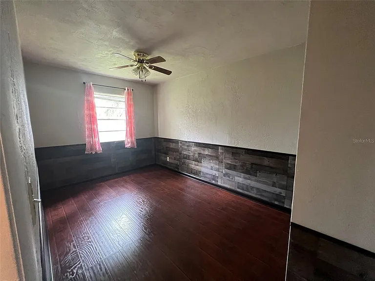 1159 Hampton Rd — Photo 11