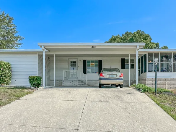 215 Sanders Ln #2264, Lady Lake, FL 32159
