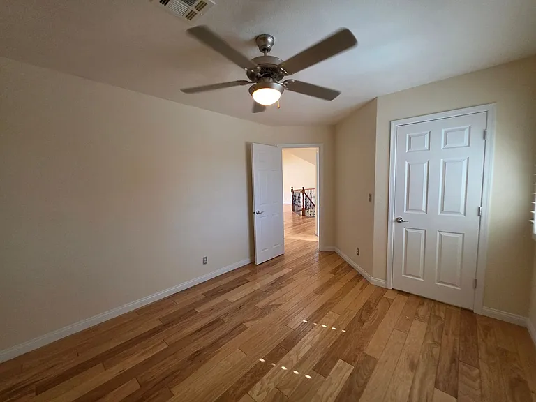 1836 Birdie Ln — Photo 43
