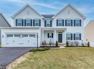 28 Grayhawk Way N, Mechanicsburg, PA 17050