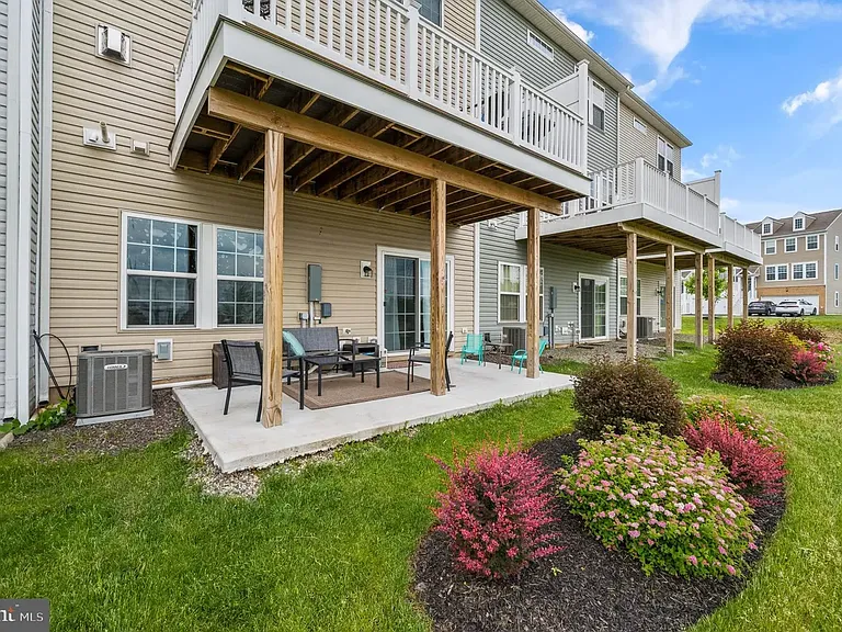 1815 Pinnacle Dr — Photo 18