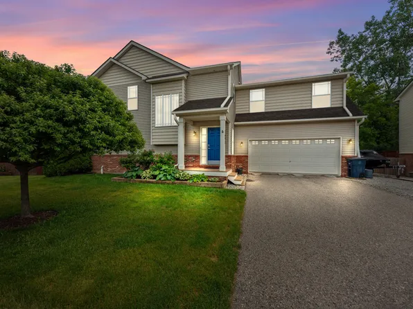 1692 Enclave Ln, Ann Arbor, MI 48103