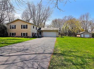1136 N 400 E, Chesterton, IN 46304