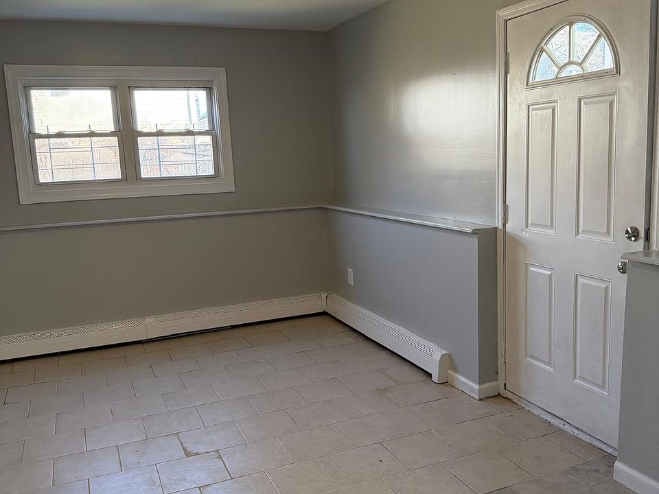 2nd image of 6954 De Costa Ave #1