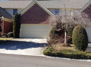 8533 Oxford Dr, Knoxville, TN 37922