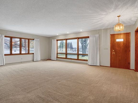 Living Room3_01092023