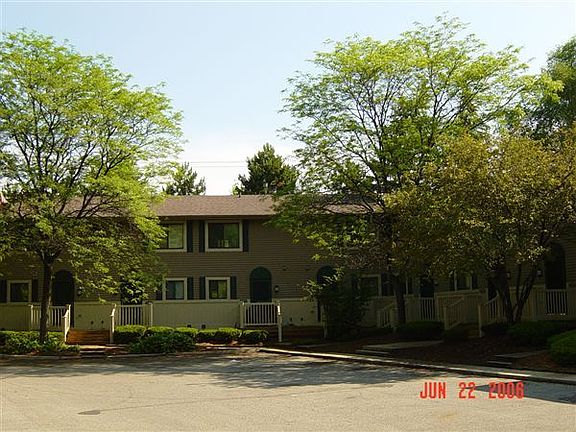 4th image of 2196 Regency Dr