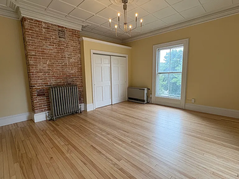147 Pleasant Ave #3 — Photo 12