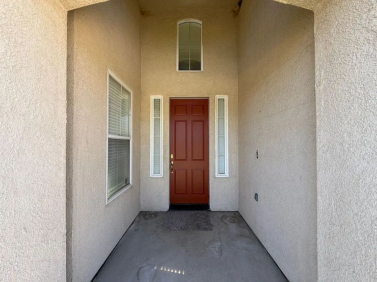 3904 Crescendo Ln — Photo 5