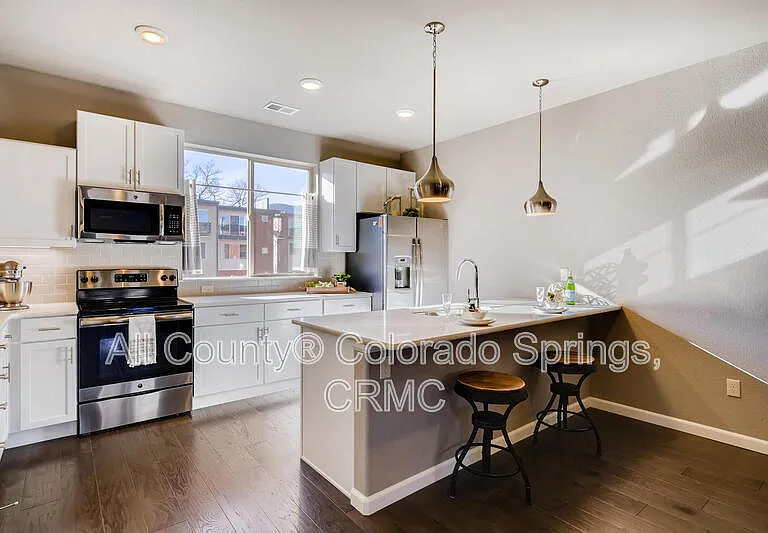 50 Cheyenne Blvd — Photo 7