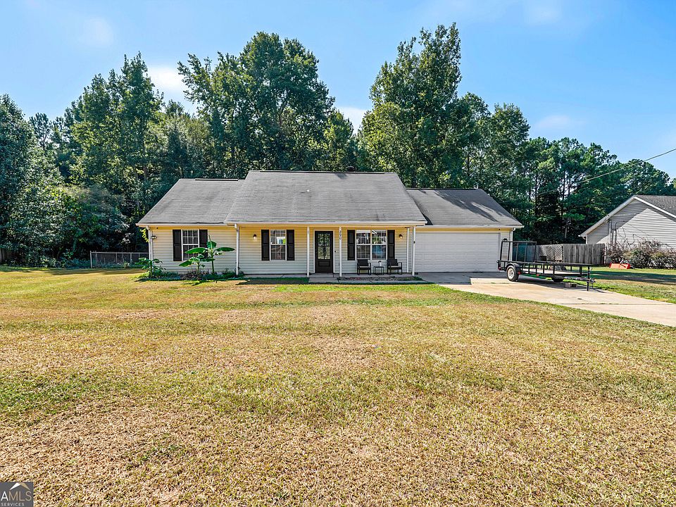 1st image of 290 Stony Brook Cir