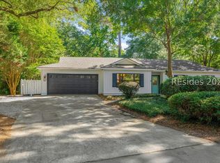 20 Kings Ct, Hilton Head Island, SC 29926