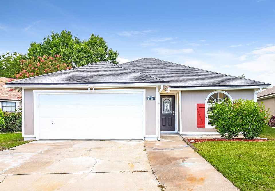 1st image of 1719 Ashwood Cir