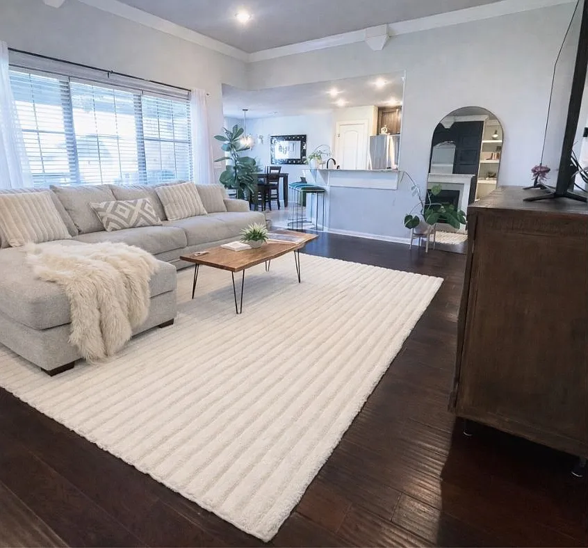 4 bed, 1875 sqft, $2,450 — Photo 4