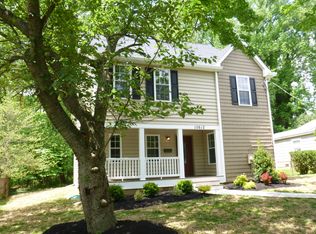 10612 Parkwood Dr, Kensington, MD 20895