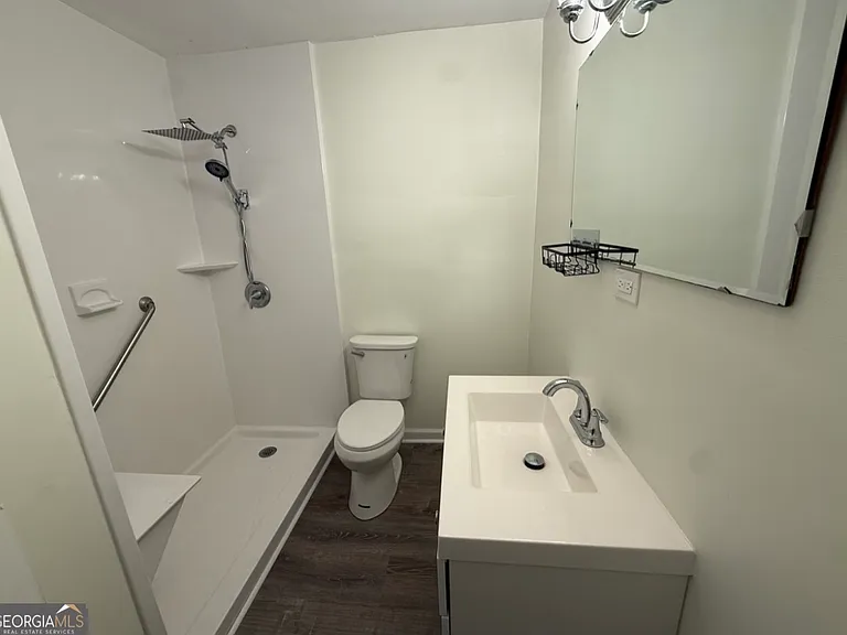 108 Plum St — Photo 13