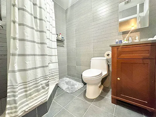 Rented by Doorway NYC, LLC | media 14