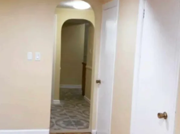 646 East 91st Street image 2 of 6