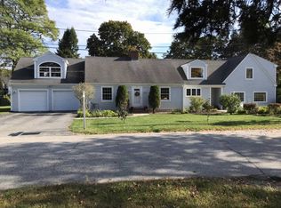 14 Fern Ave, Falmouth, ME 04105