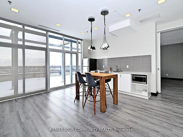 11 Superior Ave #907 — Photo 27