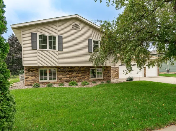 532 Meadow Run Dr SW, Rochester, MN 55902
