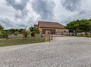 5584 Justine Pl, Benbrook, TX 76126