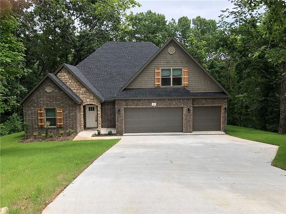 1st image of 33 Cresswell Dr