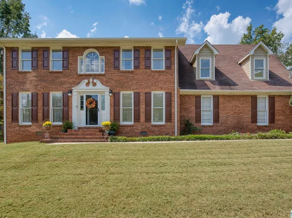 1230 Woodmont Rd, Anniston, AL 36207