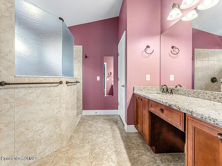 3084 Constellation Dr — Photo 23