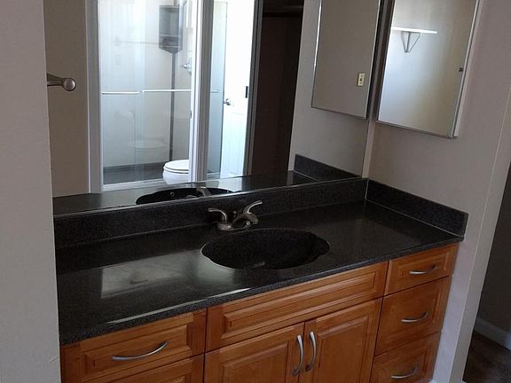 3rd image of 33933 Shylock Dr