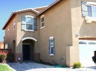 14352 Honeyhill St, Victorville, CA 92394