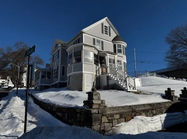 15 Edward St, Worcester, MA 01605