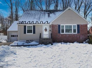 39 Sherman Ave, Cedar Grove, NJ 07009