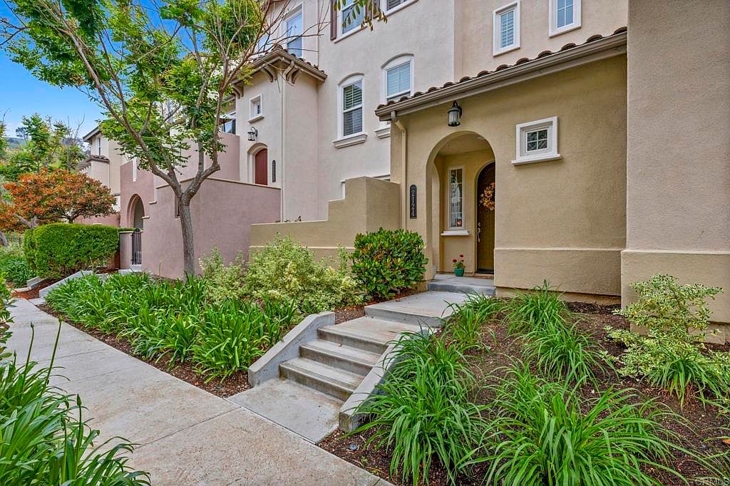 2124 Silverado St, San Marcos, CA 92078 Zillow