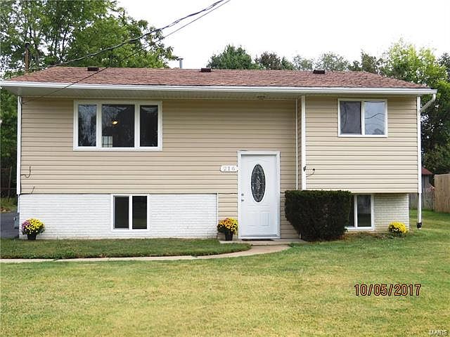 1st image of 216 Lindenwood Dr