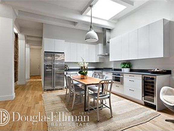 2nd image of 95 Horatio St APT 701