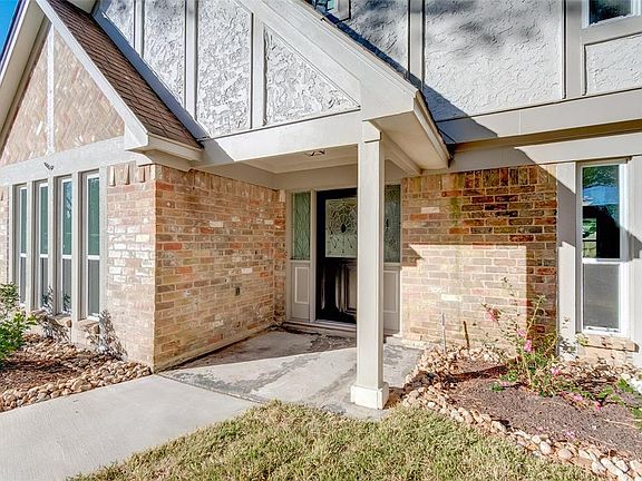 Brand new windows throughout the house and fresh exterior (and interior) paint.